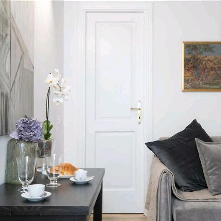 Spanish Modern Apartament Roma Dış mekan fotoğraf